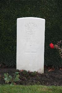 Halle Communal Cemetery - Robb, A