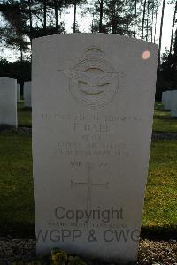 Heverlee War Cemetery - Ball, Frank