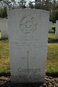 Heverlee War Cemetery - Brown, John Francis