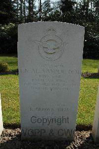 Heverlee War Cemetery - Brown, Kenneth