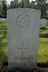 Heverlee War Cemetery - Chambers, Patrick Kelly