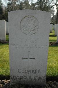 Heverlee War Cemetery - Clark, Herbert