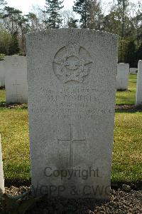 Heverlee War Cemetery - Combres, Maurice Emile