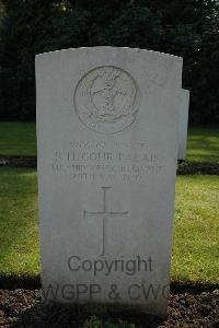 Heverlee War Cemetery - Cour-Palais, Reginald Herbert