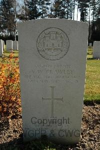 Heverlee War Cemetery - Crawley, Vernon William