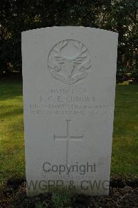 Heverlee War Cemetery - Cundick, Ernest George Edward