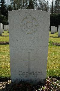 Heverlee War Cemetery - Ellwood, William Ralph