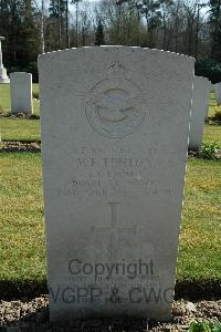 Heverlee War Cemetery - Fenton, Maurice Frederick