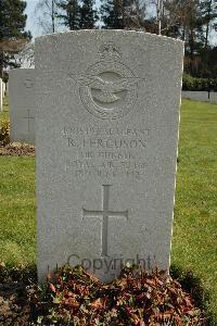 Heverlee War Cemetery - Ferguson, Robinson