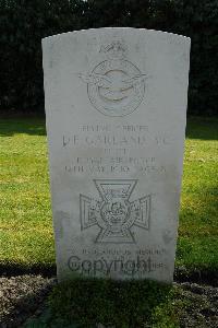 Heverlee War Cemetery - Garland, Donald Edward