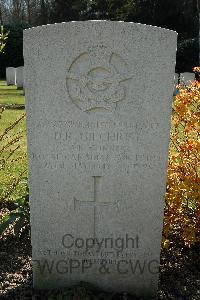 Heverlee War Cemetery - Gilchrist, David Ronald