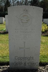 Heverlee War Cemetery - Hammond, Stanley Frederick