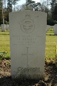 Heverlee War Cemetery - Handley, Ernest