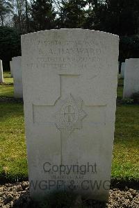 Heverlee War Cemetery - Hayward, Kenneth Alan