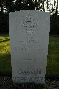 Heverlee War Cemetery - Hendry, Andrew Gillespie