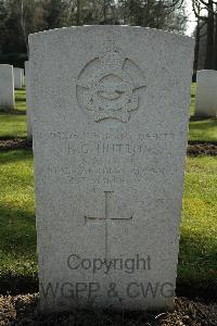 Heverlee War Cemetery - Hutton, Robert Gerald