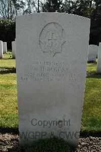 Heverlee War Cemetery - Irgens, Kay Henrik