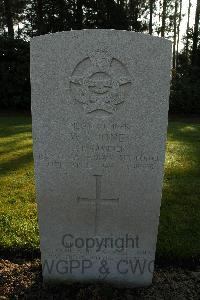 Heverlee War Cemetery - Jones, Walter Stanley