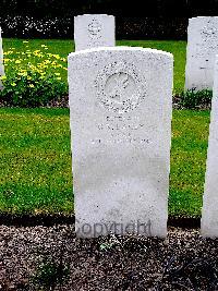 Heverlee War Cemetery - Lacey, G R