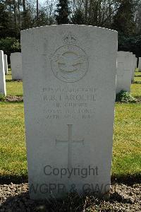 Heverlee War Cemetery - Laroche, Robert Bernard