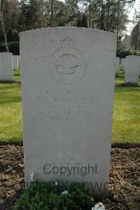 Heverlee War Cemetery - MacAulay, Wilfred Chalmers