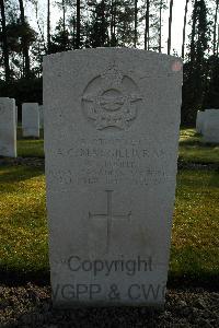 Heverlee War Cemetery - MacGillivray, Arthur Clarance