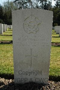 Heverlee War Cemetery - McConachie, Donald