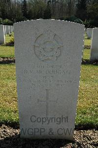 Heverlee War Cemetery - McDougall, Ronald Victor