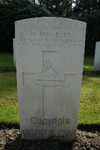 Heverlee War Cemetery - Mulligan, William