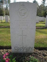 Heverlee War Cemetery - Neilson, Clyde