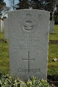 Heverlee War Cemetery - Palmer, Robert Bertram Douglas