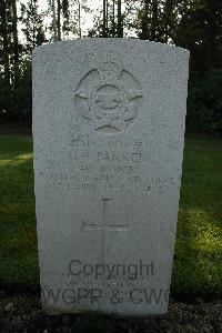 Heverlee War Cemetery - Parker, Gordon Hewlett