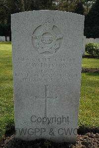 Heverlee War Cemetery - Preston, Charles William