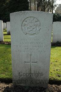 Heverlee War Cemetery - Robinson, John