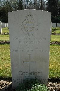 Heverlee War Cemetery - Rodgers, Ronald