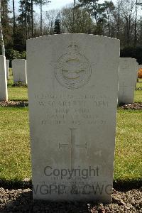 Heverlee War Cemetery - Scarlett, William