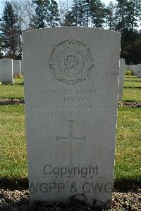 Heverlee War Cemetery - Seddon, Isaac