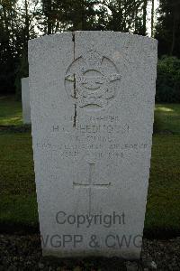 Heverlee War Cemetery - Seedhouse, Harold Charles