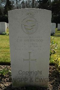 Heverlee War Cemetery - Sherwood, Charles Henry