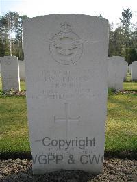 Heverlee War Cemetery - Simmons, John William