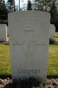 Heverlee War Cemetery - Skidmore, Roy Frederick