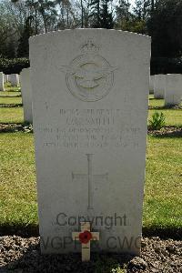 Heverlee War Cemetery - Smith, Colin Clement