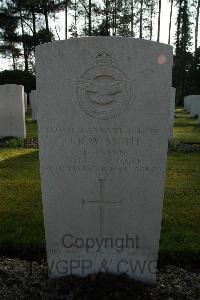 Heverlee War Cemetery - Smith, Thomas Richard William