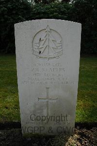 Heverlee War Cemetery - Staples, Philip Robert