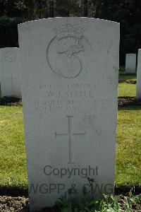 Heverlee War Cemetery - Steele, William John