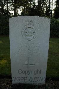 Heverlee War Cemetery - Thomas, James Harold