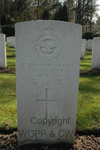 Heverlee War Cemetery - Tiley, Donald Henry George