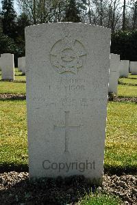 Heverlee War Cemetery - Vigor, Edmund Arthur