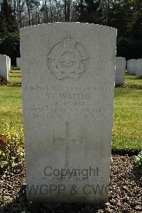 Heverlee War Cemetery - Waters, Norman James