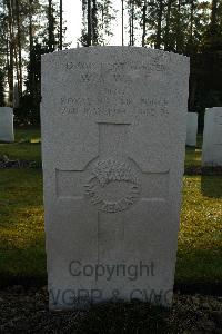 Heverlee War Cemetery - Watt, Wilfred Arthur